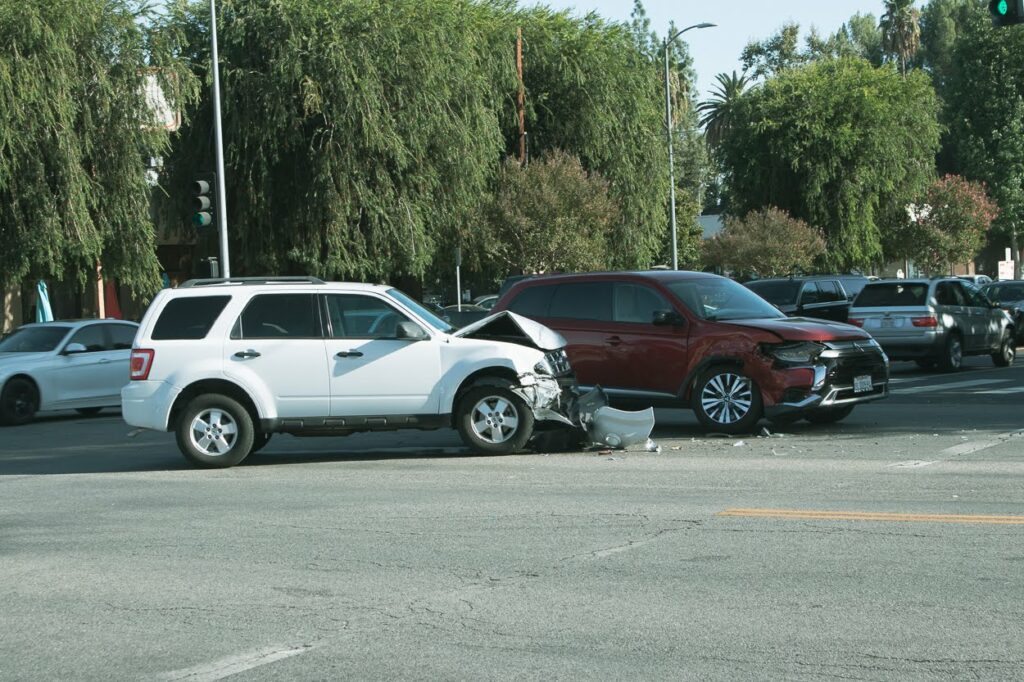Dayton, OH – Two-Car Injury Crash on Wayne Ave.