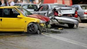 Cincinnati, OH – Injury Car Crash at McHenry Ave & Baltimore Ave