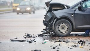 Cincinnati, OH - Multiple Injuries in I-75 SB Car Accident Near Exit 1E