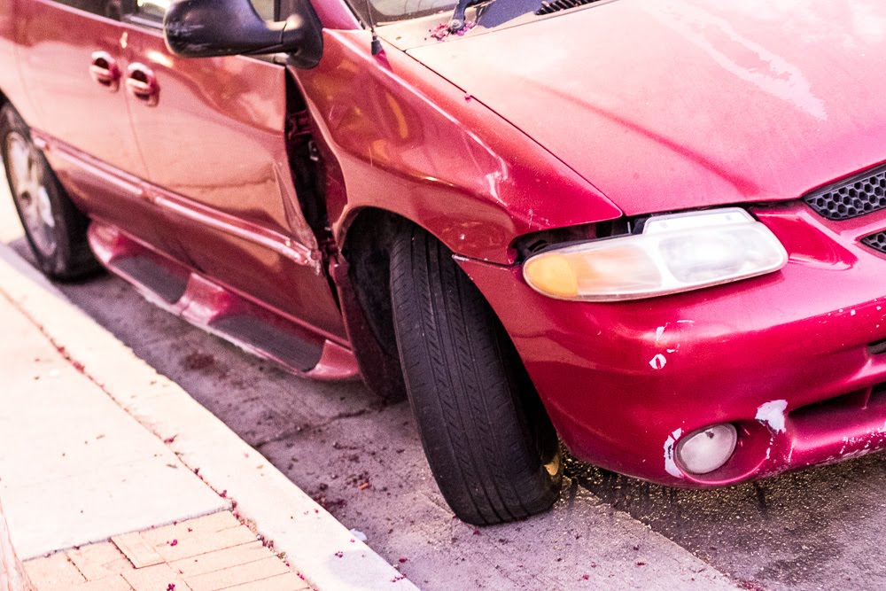 Cleveland, OH - School Van Collision on Wade Park Ave & Ansel Rd Leaves Injuries