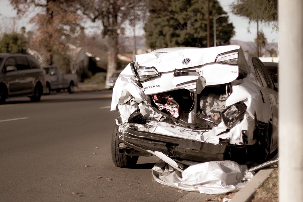 Dayton, OH – Injury Car Crash at Parkwood Ave